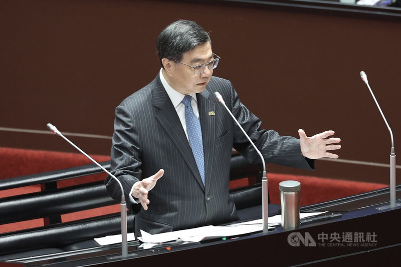 立法院會日前進行中選會人事同意權案投票，副主委被提名人胡博硯等3人同意票未過半，遭到否決。行政院長卓榮泰（圖）17日表示，行政院會再送一次3人名單。中央社記者吳家昇攝　115年3月17日