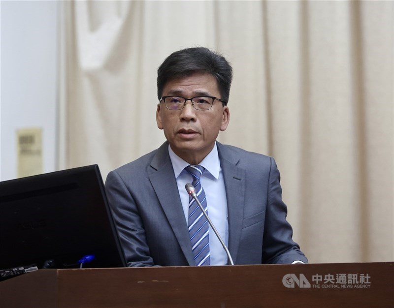 法國巴黎產險將停止台灣業務，金管會主委彭金隆表示，國際公司的全球布局有其策略，尊重個案決定。（中央社檔案照片）