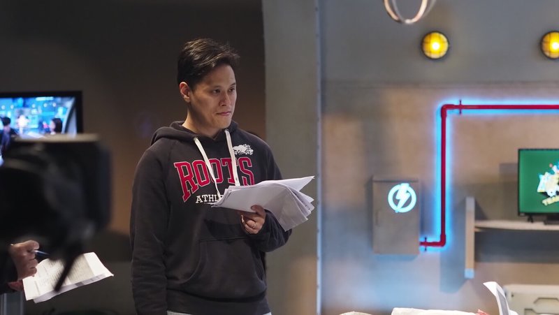 製作人張颿駿(圖)認為防災意識就是要向下扎根,節目「鹹魚小隊」第一季從戰爭去切入,第二季則帶著小朋友體驗各種天災人禍緊急狀況,拍攝捷運隨機殺人、地震、人群踩踏等主題。(小公視提供)中央社記者洪素津傳真 115年3月18日