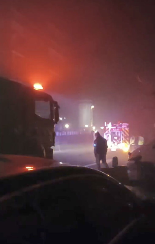 花季期間，阿里山國家森林遊樂區內一家飯店17日深夜發生火警，並延燒至隔壁賓館。（民眾提供）中央社記者蔡智明傳真　115年3月18日