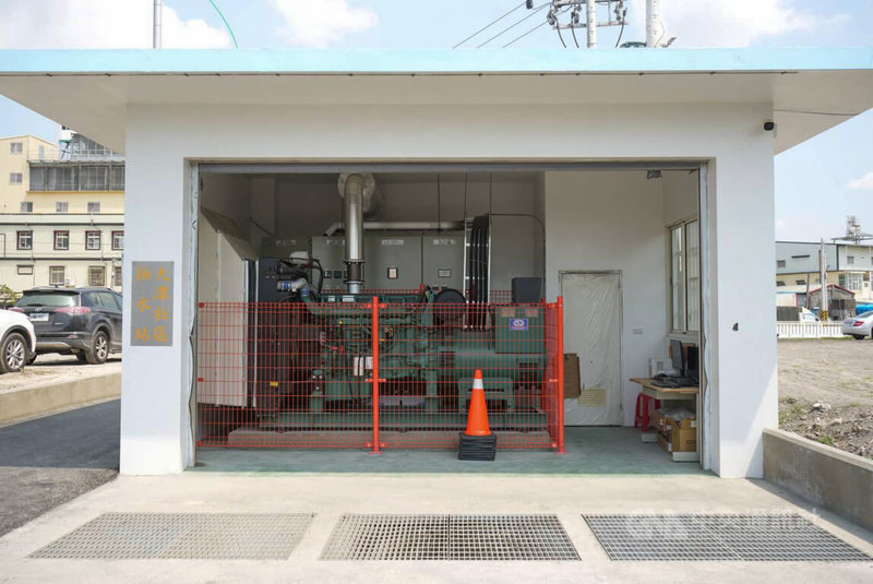 屏東東港大潭社區排水一工區設置1.5cms（每秒立方公尺）抽水站，並透過台17線下方出流鋼管，將逕流導向大潭新支線，有效建立起防洪屏障。中央社記者黃郁菁攝　115年3月19日