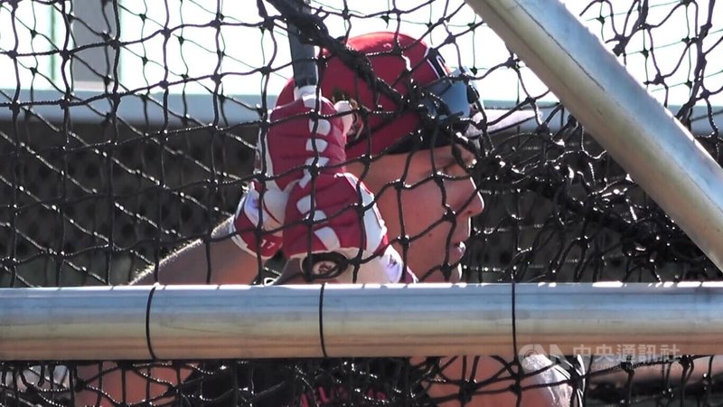 美國職棒台裔美籍外野手費柴德（Stuart Fairchild）計畫未來休季期間再度造訪母親的家鄉台灣。中央社記者林宏翰亞利桑那攝　115年3月20日