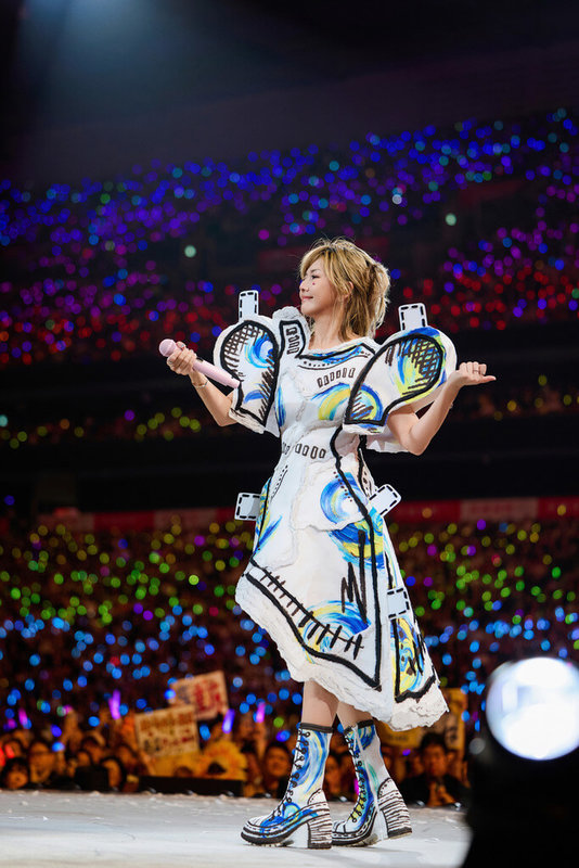 歌手孫燕姿（圖）5月中旬將登台北大巨蛋舉辦「就在日落以後」演唱會，門票20日開賣，迅速熱銷一空。（Make Music提供）中央社記者王心妤傳真　115年3月20日