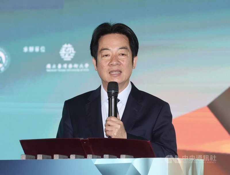 總統賴清德（圖）23日下午在台北出席「第29屆國家講座主持人、第8屆國家產學大師獎暨第69屆學術獎頒獎典禮」時表示，期待透過政府提供各種機會和資源，打造更好的研究環境，助台灣未來30年內，在物理、化學、醫學等3個領域至少增加3名諾貝爾獎得主。中央社記者張皓安攝　115年3月23日