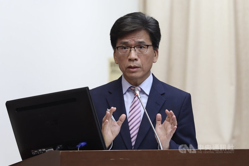 金管會主委彭金隆23日在立法院財政委員會表示，虛擬資產服務法草案經行政院審查完竣，已納入優先法案，預計本會期送到立法院審查。目前約有19家銀行有興趣、現有5家正試辦中，希望能整合出較有效率的方式，讓金融業跟虛擬資產業結合，取得社會信任。中央社記者吳家昇攝　115年3月23日