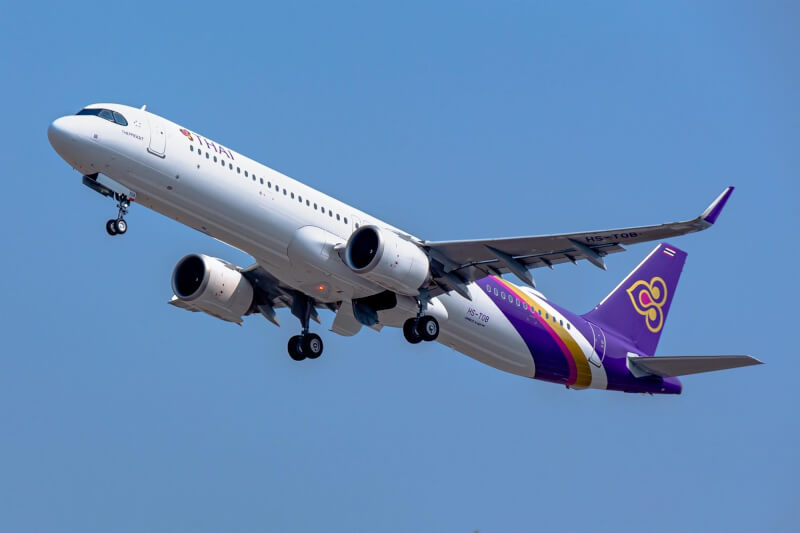 泰國航空將向泰國民航局申請調高燃油附加費，預計機票價格平均將調漲10至15%。（圖取自facebook.com/ThaiAirways）