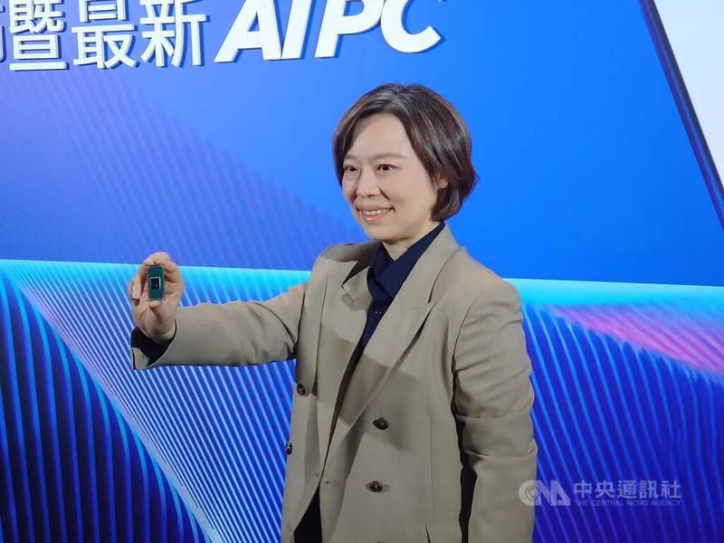 英特爾25日舉辦新一代Core Ultra處理器發布暨最新AI PC體驗會，由英特爾業務行銷事業群副總裁暨台灣區總經理莊蓓瑜（圖）主持。中央社記者張建中攝　115年3月25日