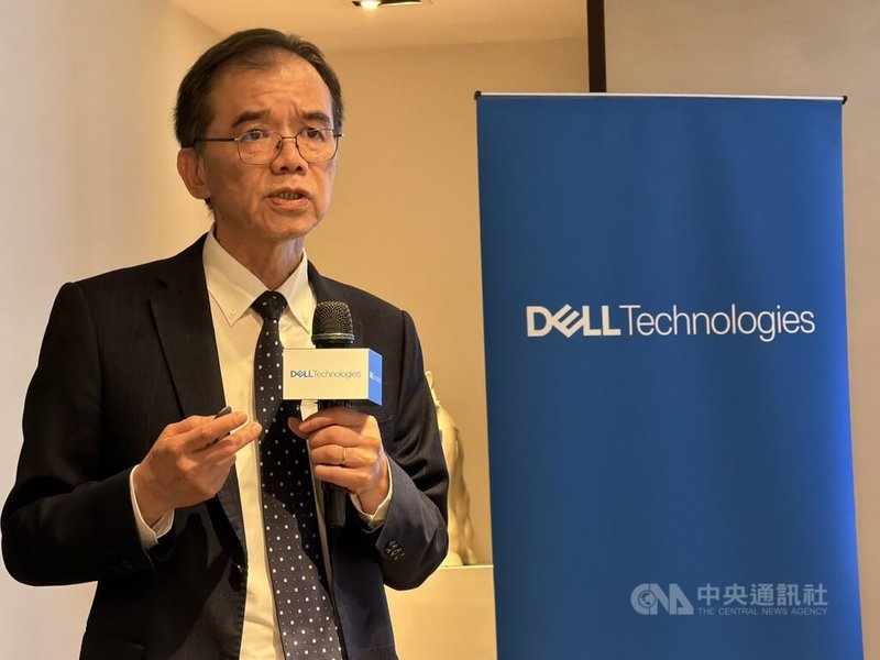 台灣戴爾科技集團總經理廖仁祥25日出席新春媒體交流會表示，戴爾在台灣銷售的個人電腦（PC）產品已調漲價格，市場確實在提前拉貨，今年第1季看得到「拉力很強」。中央社記者吳家豪攝　115年3月25日