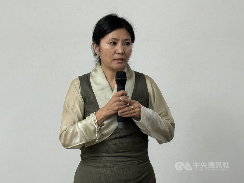 尊者達賴喇嘛(駐德里)辦事處秘書(長)狄基(Tashi Dickey)(圖)認為,與台灣簽訂華語文教學合作備忘錄,能讓藏人向更多使用華語文的人,忠實表達藏人的看法。中央社記者李晉緯新德里攝115年3月26日