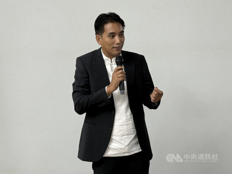 達賴喇嘛高等教育學院校長巴桑(Tenzin Pasang)(圖)認為,與駐印度代表處合作,請來台灣以華語文(為母語)的老師來教藏人學生,將使學生獲益良多。中央社記者李晉緯新德里攝 115年3月26日