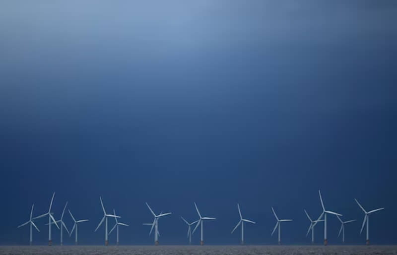 圖為英國新布萊頓離岸風場。（路透社）