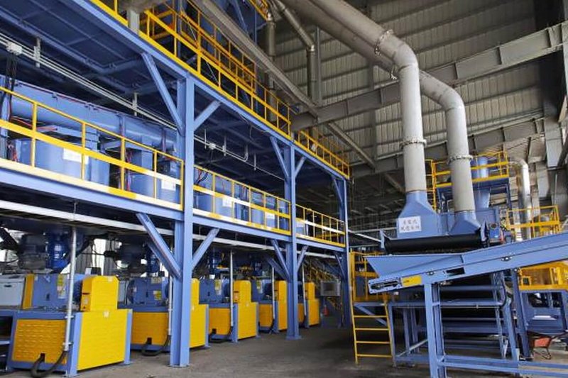 雲林縣於民國109年設置「零廢棄資源化系統」透過機械破碎、分選、減量及乾化處理,每日約可處理150噸生活垃圾,並藉由此處理流程將垃圾轉換成衍生燃料,供作鍋爐輔助燃料使用,以達垃圾資源化及減量目標。(雲林縣政府提供)中央社記者蔡智明傳真 115年3月27日