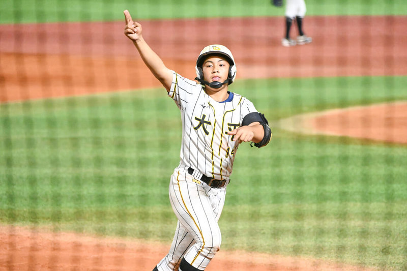 115年謝國城盃全國少棒錦標賽，屏東大平國小27日4強戰與南投新街交手，大平球員何以撒（圖）等人開轟，助隊以8比4搶勝，挺進冠軍戰。（台灣世界少棒聯盟提供）中央社記者謝靜雯傳真　115年3月27日