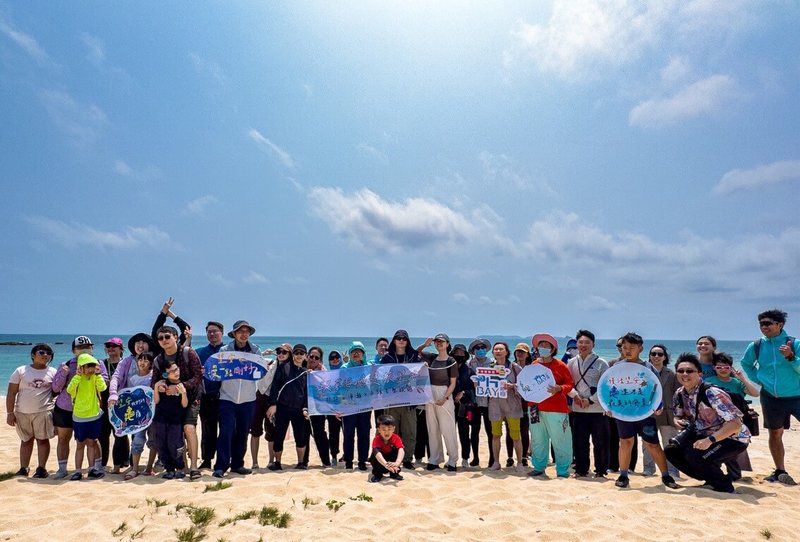 觀光署澎湖國家風景區管理處指出，為推廣澎湖縣望安鄉深度旅遊發展並落實生態永續觀光，今年度首推2天1夜的「隨著海龜深度漫遊望安」約跑活動，首場於28日至29日舉行。（澎湖國家風景區管理處提供） 中央社　115年3月28日