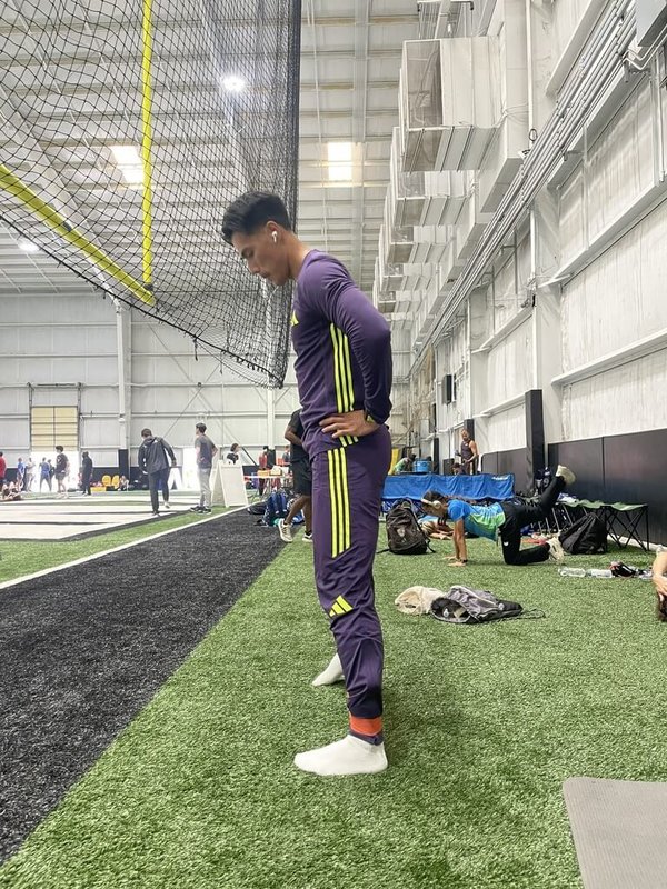 台灣男子百公尺全國紀錄保持人楊俊瀚（見圖）29日在美國UCF田徑邀請賽前專心備戰，最終於超風速情況下飆出10秒11的成績，完成新賽季首戰。（前勁國際運動管理顧問有限公司提供）中央社記者黎建忠傳真　115年3月29日