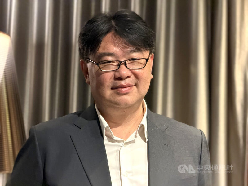 客戶關係管理（CRM）系統廠商Salesforce台灣總經理徐嘉聲31日出席媒體交流會表示，Salesforce承諾將在台灣投入更多資源，提供垂直產業服務與在地支援，協助台灣企業拓展海外市場。中央社記者吳家豪攝　115年3月31日