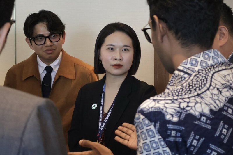 民進黨31日指出，青年發展部副主任吳奕柔（中）在黨主席賴清德的親自推薦下，當選亞洲自由民主聯盟青年主席。（民進黨提供）中央社記者葉素萍傳真　115年3月31日