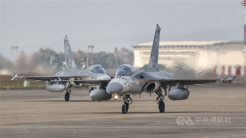 圖為空軍第三聯隊IDF戰機。（中央社檔案照片）