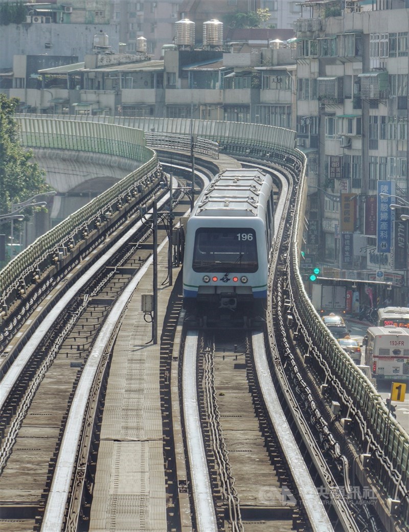 雙北學童4/3-4/6捷運免費搭。（中央社檔案照片）