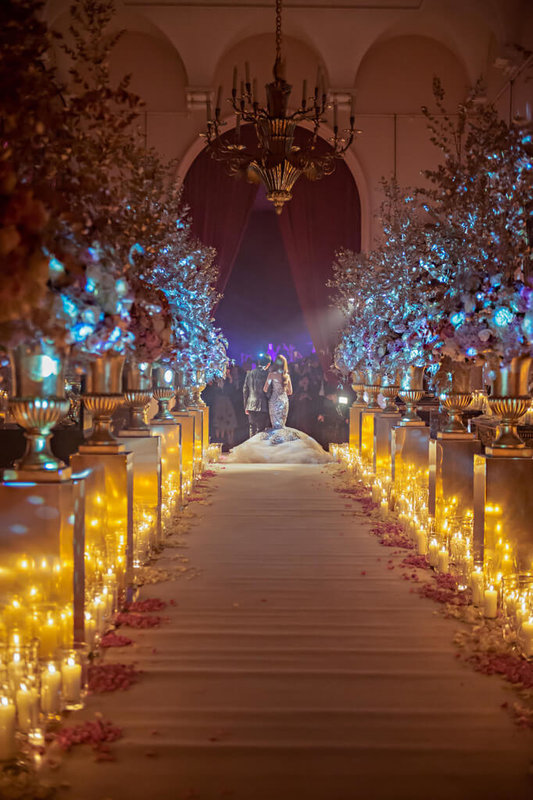 歌王周杰倫推出新專輯「太陽之子」，2日公開新歌I Do的MV，特別收錄他當年向老婆昆凌求婚的過程，最後則是婚禮派對的甜蜜畫面。（杰威爾提供）中央社記者洪素津傳真　115年4月2日