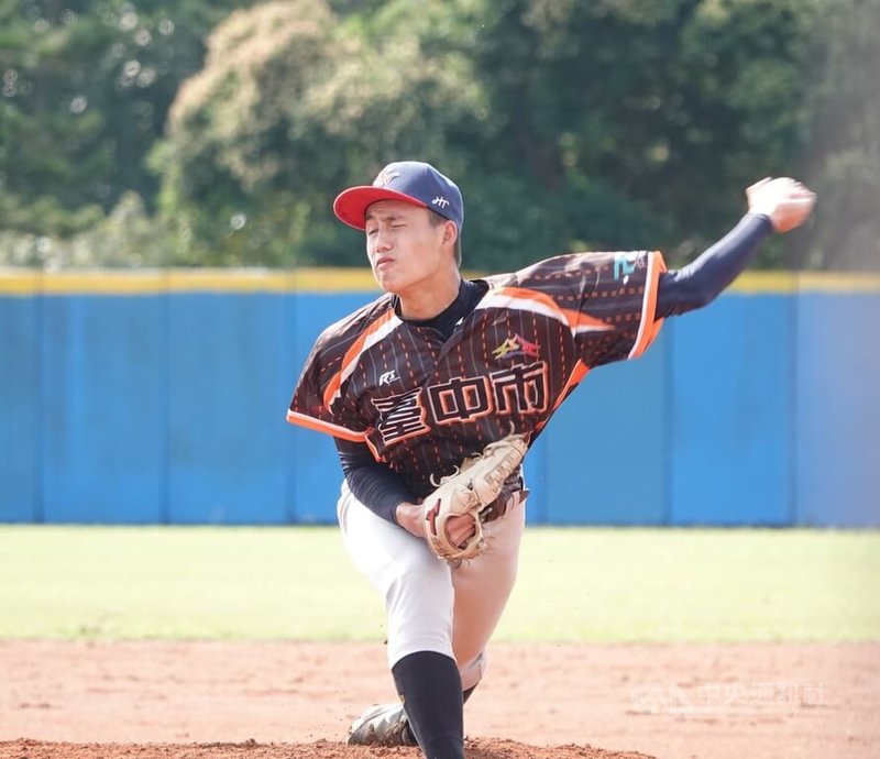 U18東岸聯盟棒球賽台中市聯隊林承俊（圖）5日4強先發對穀保家商，投4局失1分，兩度三振U18一同培訓的國手張乙安，目標今年拚國手正選。中央社記者謝靜雯攝 115年4月5日