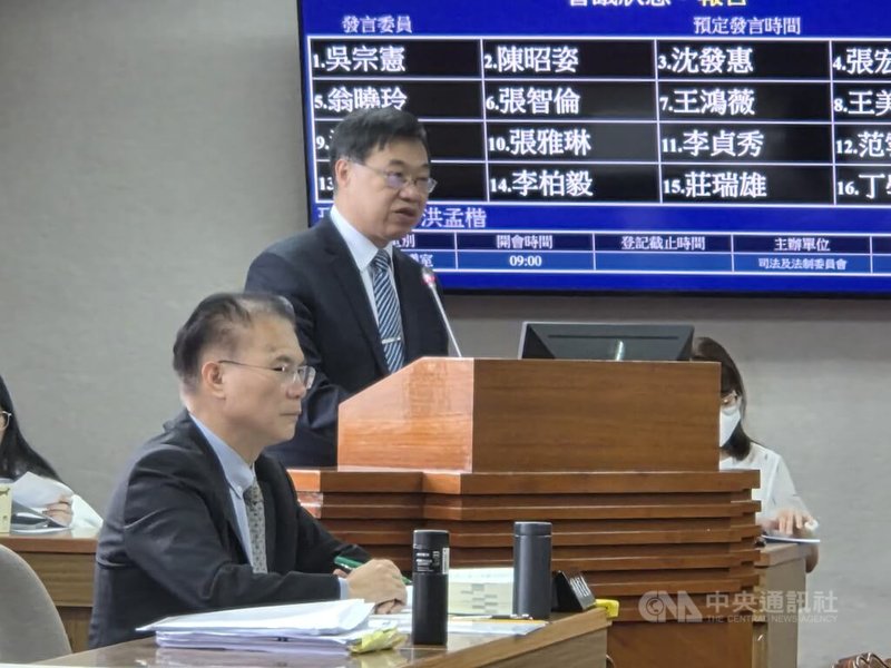 立法院司法及法制、內政委員會9日聯席審查最高檢察署檢察總長被提名人徐錫祥人事同意權案。圖為徐錫祥赴委員會報告,並備質詢。中央社記者謝君臨攝 115年4月9日