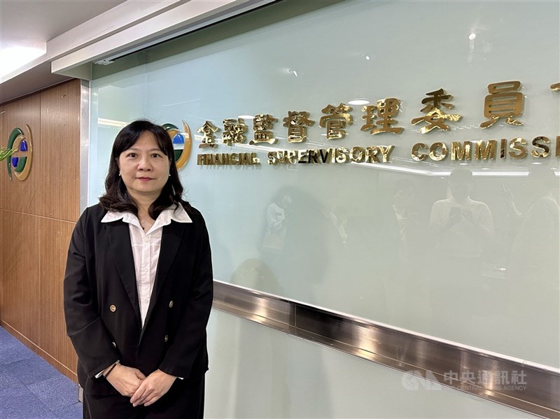 金管會9日表示，2025整體上市櫃累計稅前獲利為新台幣5兆7515億元，創下歷年新高。圖為金管會證期局主秘王秀玲。（中央社檔案照片）