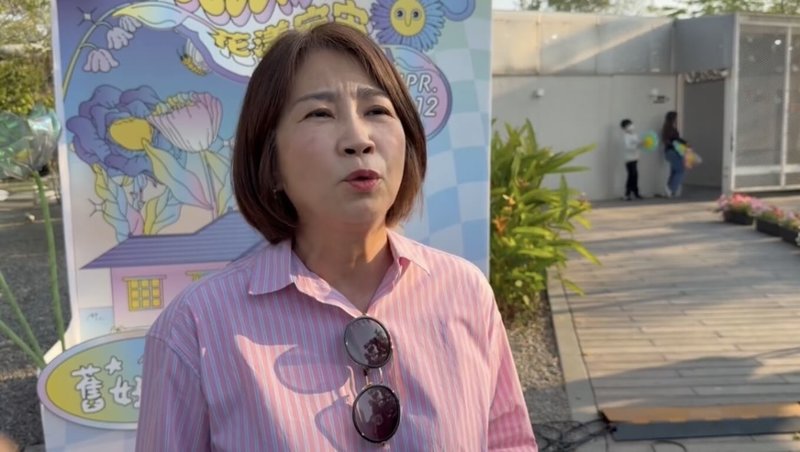 中共中央台辦宣布10項涉台措施，屏東縣長周春米（前）12日出席縣府活動表示，明顯是政治因素所做的決定。（屏東縣政府提供）中央社記者李卉婷傳真　115年4月12日