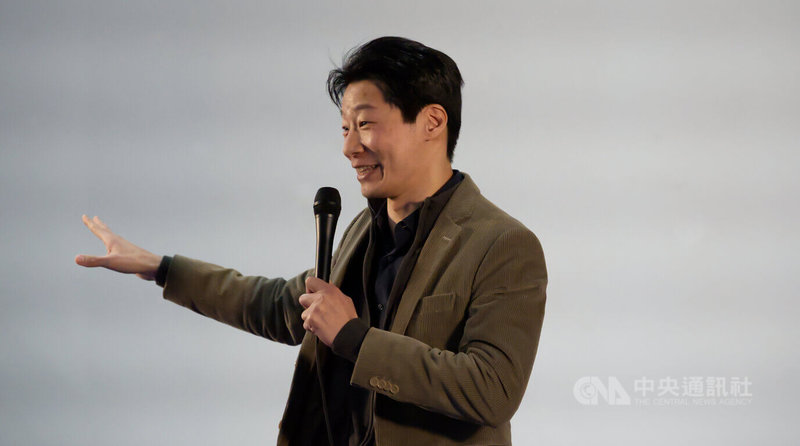 台灣駐芬蘭代表林昶佐受邀出席「藝術作為和平工具」座談。他以音樂人與外交官的多重身分指出，藝術具備連結靈魂的力量，能達成政治語言難以觸及的深層對話。中央社記者巫祈麟赫爾辛基攝　115年4月12日