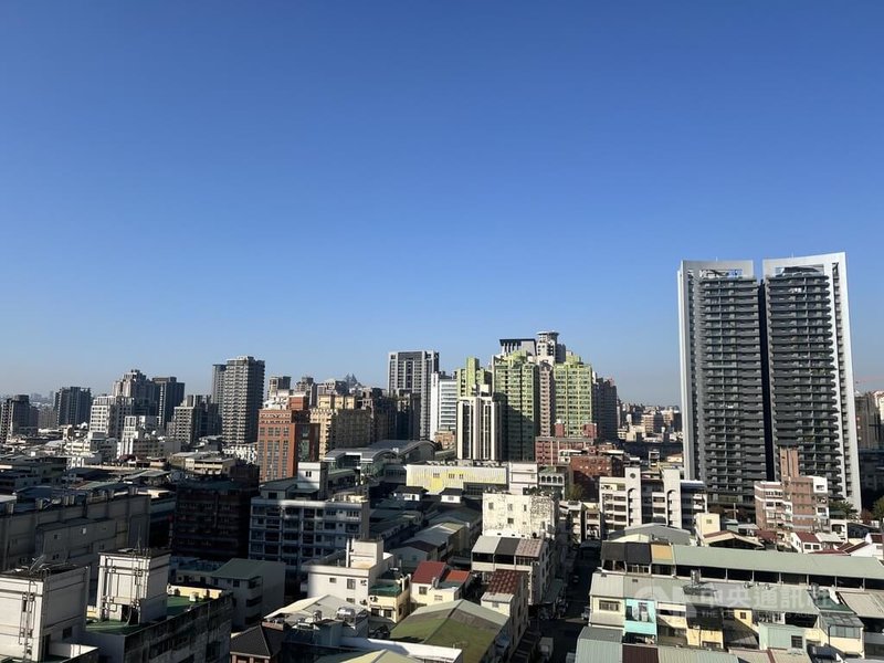 台中市政府地政局13日公布，4月起針對115年度逾期未辦繼承登記不動產進行為期3個月公告，這次公告土地4653筆、建物594棟，總價值約新台幣109.8億元。圖為台中市區一景。中央社記者郝雪卿攝　115年4月13日