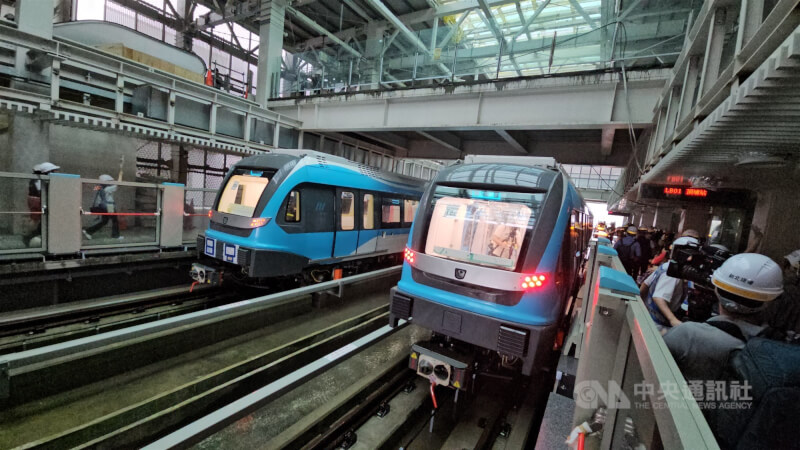 圖為捷運三鶯線114年10月20日進行列車動態測試。（中央社檔案照片）