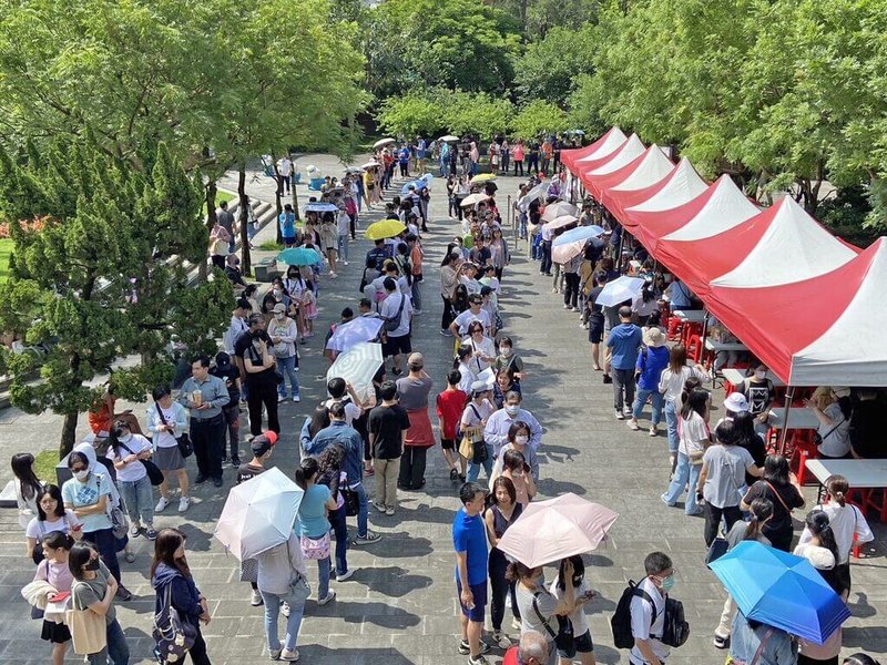 台北市民政局說，台北孔廟考生祈福活動25日登場，上午9時30分到中午12時、下午1時到4時，往年千人前往，提醒考生、家長若趕場文昌宮等處祈福，宜掌握時間。（台北市民政局提供）中央社記者楊淑閔傳真  115年4月14日