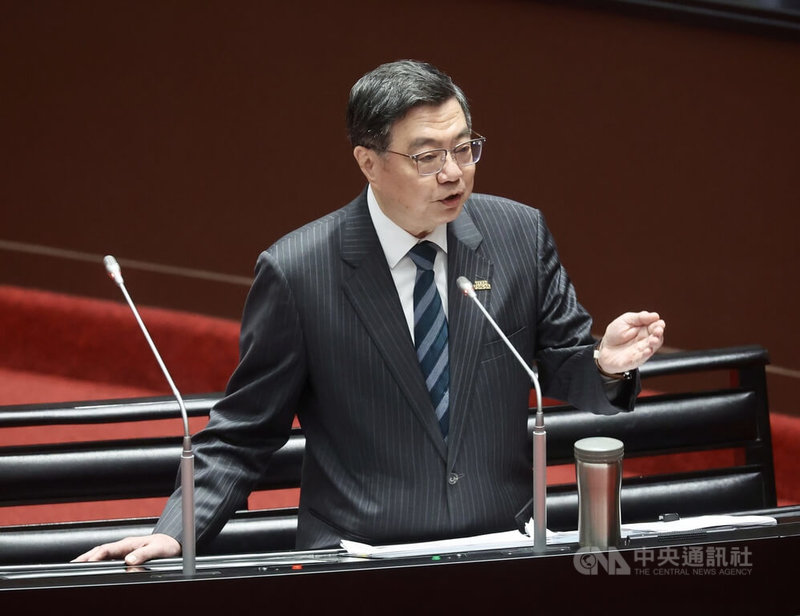 立法院會14日繼續進行施政總質詢，立委關注NCC委員人選，行政院長卓榮泰（圖）表示，努力、盡力在4月底前提出名單，但實在沒有十足的把握。中央社記者張皓安攝　115年4月14日