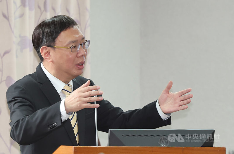 立法院司法及法制委員會15日邀請監察院祕書長黃適卓（圖）列席說明立法計畫，並備質詢。中央社記者趙世勳攝　115年4月15日