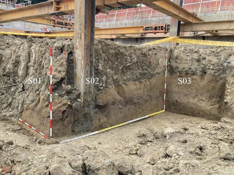 南科奇美醫院新建工程3月挖出史前文化遺留，考古團隊初判是大湖文化（3300~1800年前）遺物，已依文化資產保存法規定停工。（台南市政府提供）中央社記者張榮祥台南傳真 115年4月16日