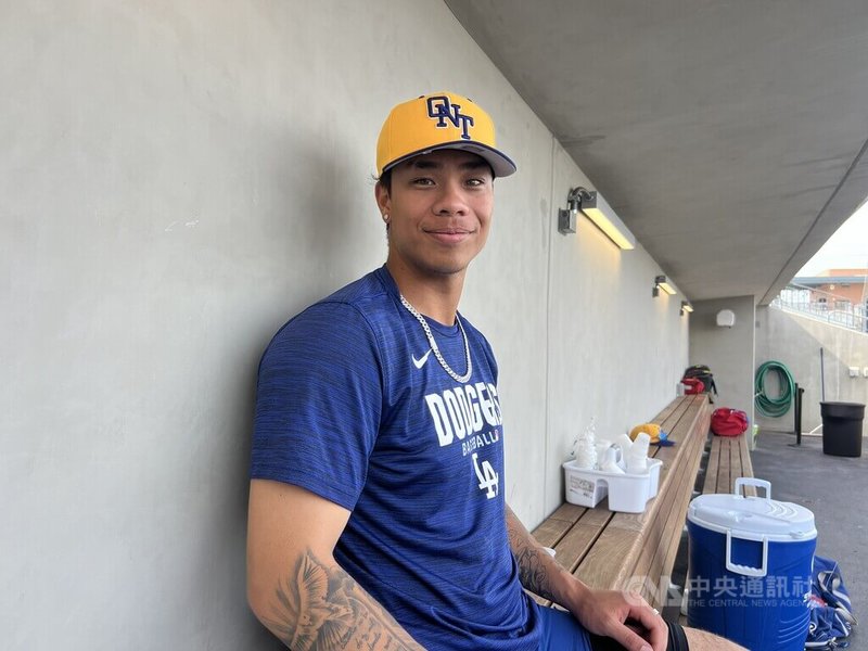 19歲台灣外野手柯敬賢（圖）效力美國職棒道奇隊小聯盟，本季從1A的安大略塔台蜂（Ontario Tower Buzzers）出發。中央社記者林宏翰洛杉磯攝　115年4月17日