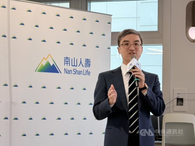 南山人壽董事長尹崇堯（圖）17日於媒體分享會，說明未來營運重點策略。中央社記者呂晏慈攝　115年4月17日