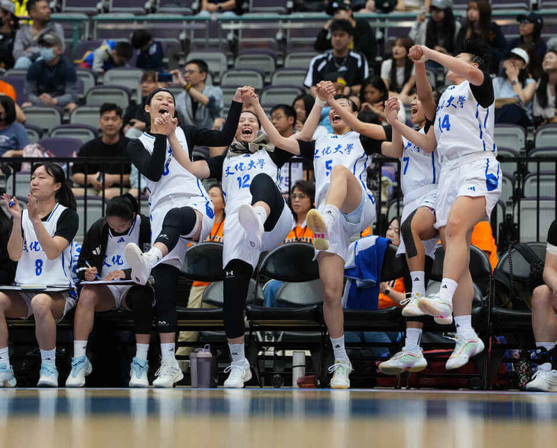 尋求連霸的文化大學女籃隊（圖）18日在114學年度UBA大專籃球聯賽女一級4強戰，以76比52擊退台北市立大學，連2年挺進冠軍戰。（UBA提供）中央社記者黎建忠傳真　115年4月18日