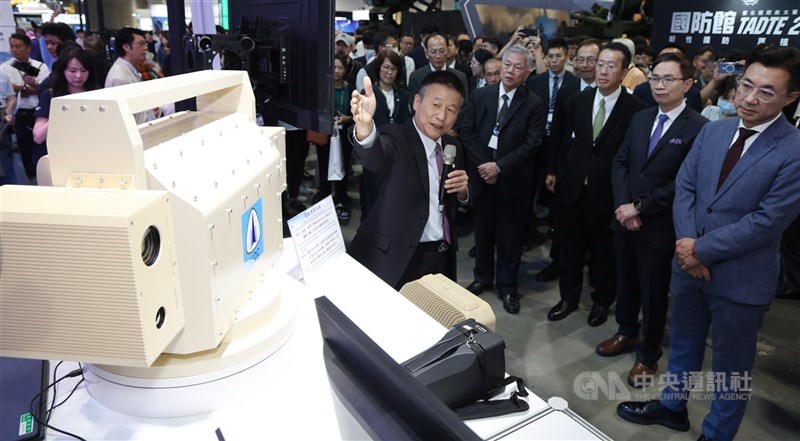 圖為漢翔展示無人機反制系統。（中央社檔案照片）