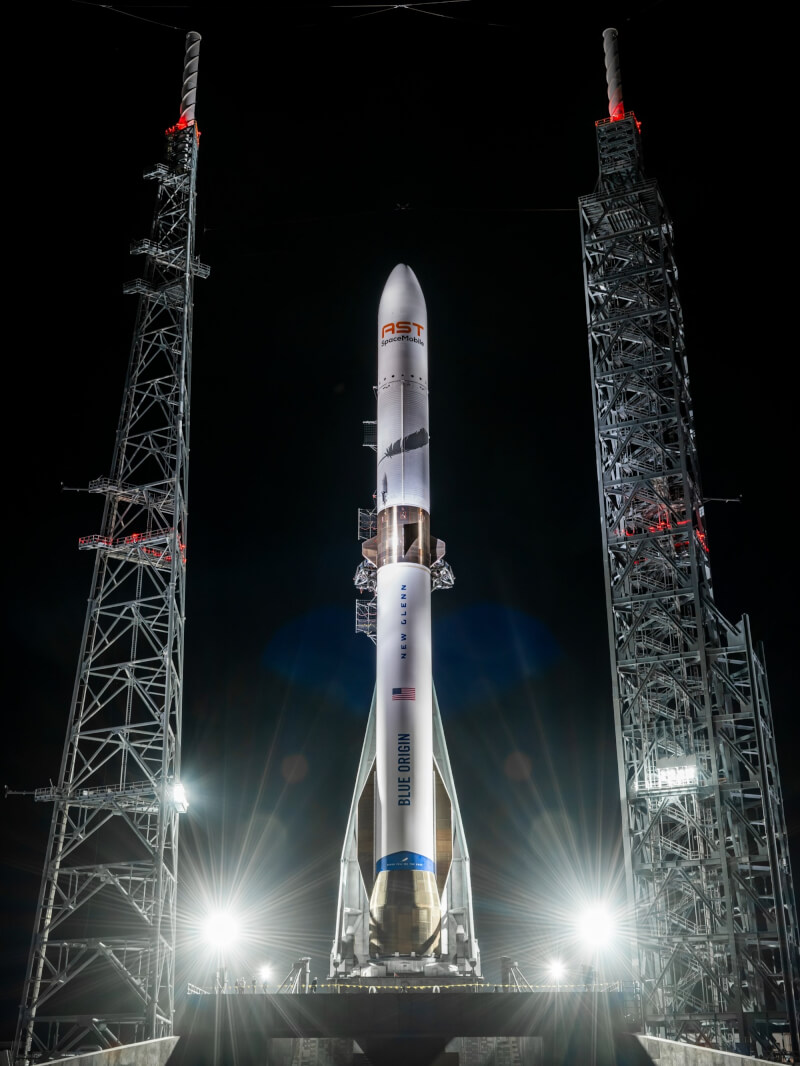 太空公司藍源19日發射新葛倫火箭。（圖取自x.com/blueorigin）