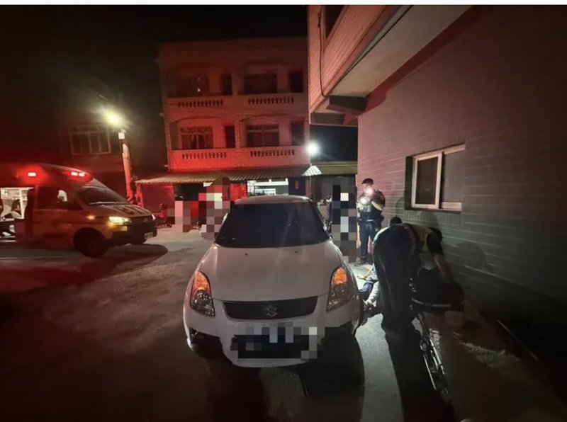 彰化縣福興鄉葉姓鄉代涉嫌開車撞傷老婦後肇事逃逸，老婦家屬控葉男酒駕肇事，事後後又找母親頂罪。警方說，葉男事後主動到案，酒測值為零，訊後依肇逃罪函送檢方偵辦。（民眾提供）中央社記者吳哲豪傳真 115年4月23日