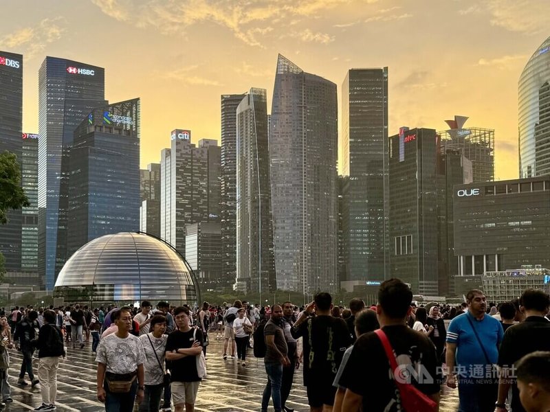 路透社24日報導，新加坡正從東西方的門戶角色，轉型為AI人工智慧產業的中立地帶。中央社記者吳昇鴻新加坡攝　115年4月24日