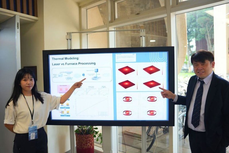 中央大學24日發布新聞稿，研究團隊針對雷射加工過程建立精密數值模型，精確分析雷射照射下的溫度分布與動態熱傳行為，登上國際頂尖期刊Advanced Functional Materials（先進功能材料）。（中大提供）中央社記者陳至中台北傳真　115年4月24日