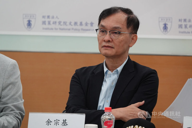 退役少將余宗基24日指出，美國積極於全球複製、強化在精準彈藥的生產，而台灣也是最直接受益者。中央社記者吳書緯攝　115年4月24日