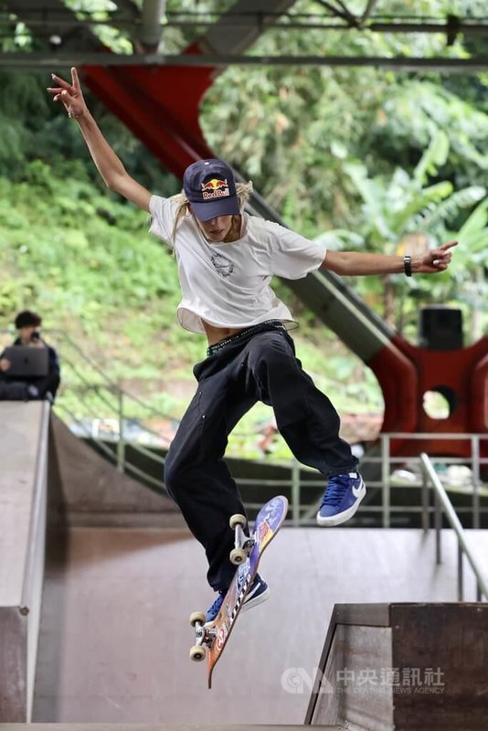 世界極限運動會(X Games)三連冠的女子超新星Chloe Covell。中央社記者王飛華攝 115年4月25日