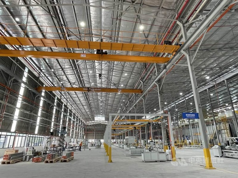 東元旗下安達康科技（TECOBAR）馬來西亞檳城新廠29日開幕，內部擴產裝甲式匯流排，爭取AI資料中心在內的各種資料中心應用商機。 中央社記者鍾榮峰攝　115年4月29日