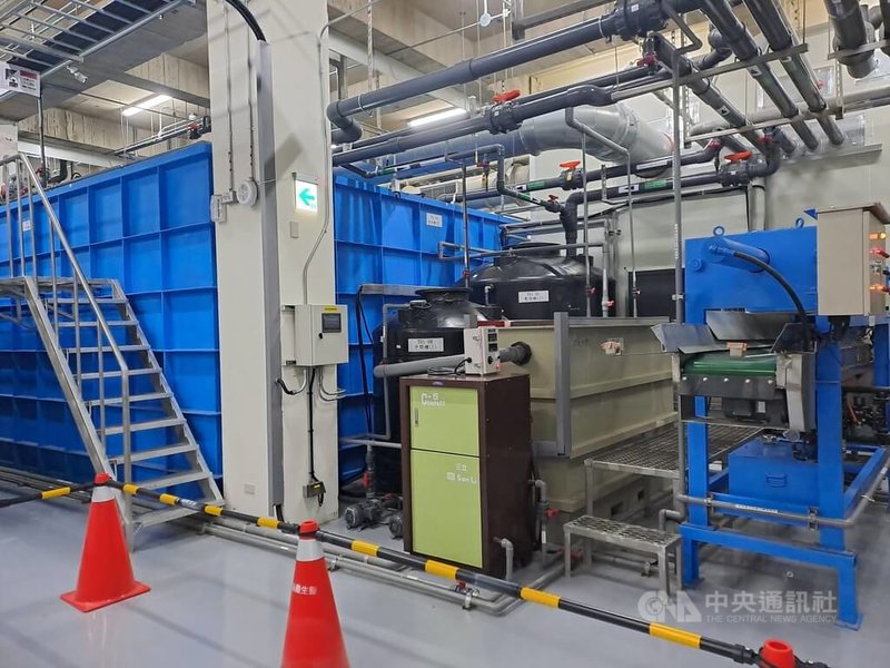 面板偏光片廠明基材轉投資碩晨生醫廣源新廠29日開幕，首條產線將鎖定半導體製程使用刷輪，工廠重視廢水處理，包括電解、紫外光照射等程序。中央社記者潘智義攝　115年4月29日