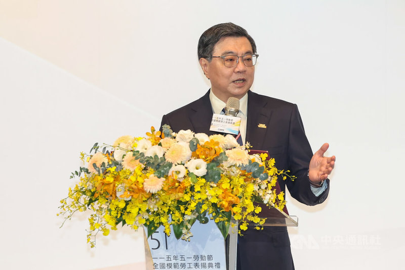 115年五一勞動節全國模範勞工表揚典禮29日下午在台北舉行，行政院長卓榮泰（圖）出席致詞，恭喜並肯定獲選模範勞工，也代表總統賴清德向廣大勞工朋友致謝。中央社記者吳家昇攝　115年4月29日
