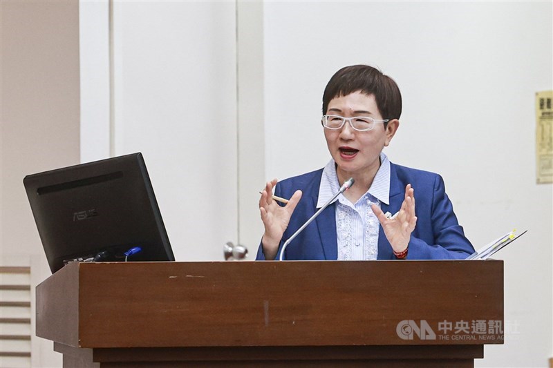 圖為財政部長莊翠雲。（中央社檔案照片）