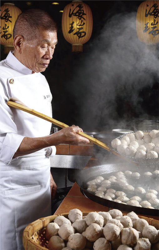 新竹「海瑞摃丸」創辦人黃海瑞24日辭世，享壽97歲。家屬表示，黃海瑞留給後世最珍貴的資產就是「一輩子做好一件事」的初心。（海瑞摃丸提供）中央社記者魯鋼駿傳真　115年4月30日